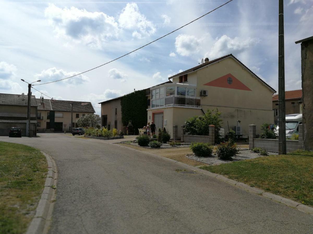 Chez Violette Apartamento Destry Exterior foto
